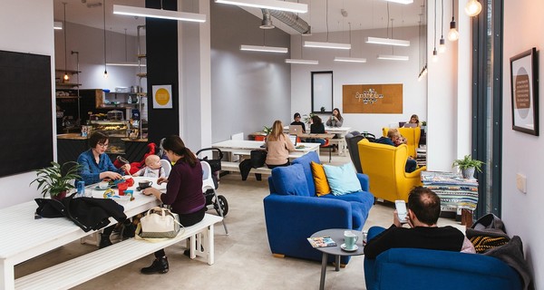 ▲ '민와일 스페이스(Meanwhile Space)'는 정부, 민간으로부터 공간을 빌린 후 이를 공동체를 위한 공간으로 활용하는 공동체이익회사다. ⓒ Meanwhile Space