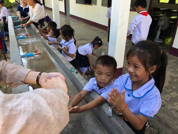 ▲ STP사업으로 쌍하이 초등학교에서 위생교육을 진행하고 있다. ⓒ함께일하는재단