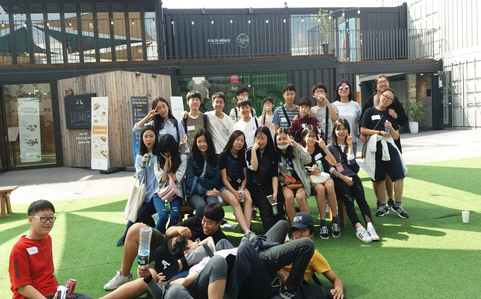 ▲ 제천 간디학교 학생들 ⓒ 사계절공정여행