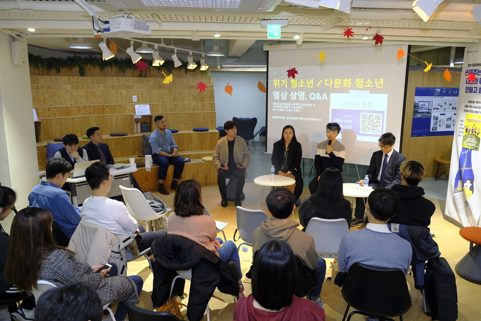 2019 Media Noon talk concert event featuring out-of-school youth