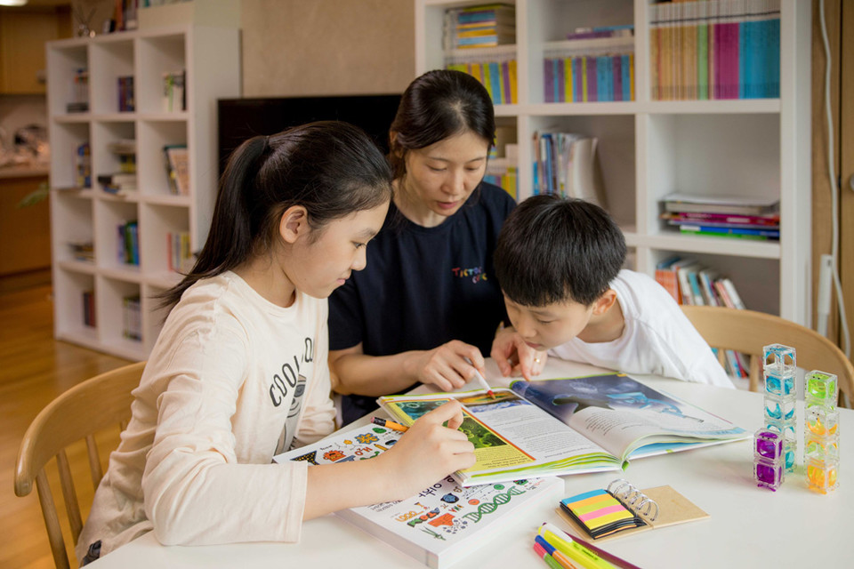 ▲ 그룹학습. ⓒ째깍악어