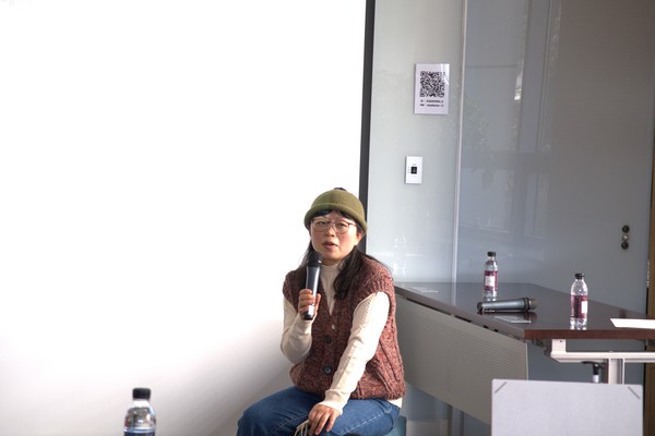 ▲ 암파인니팅클럽의 리더 윤지영 씨. ⓒ라이프인