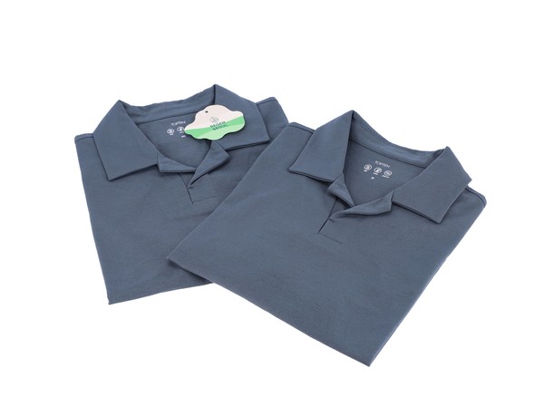 ▲ 신성통상의 투명 페트병 재활용 티셔츠. ⓒ서울시