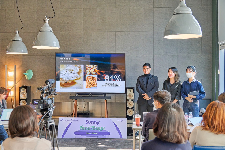 ▲ 현대차정몽구재단이 주관하는 임팩트스타트업 육성 프로그램 'H-온드림 스타트업 그라운드'에 최종 선정된 Sunny GNS '에콜라(Ecolar)' 팀. ⓒ현대차정몽구재단 'H-온드림 스타트업 그라운드'