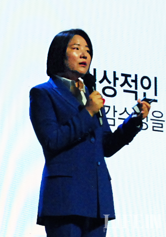 ▲ 신지영 고려대학교 국어국문학과 교수. ⓒ라이프인