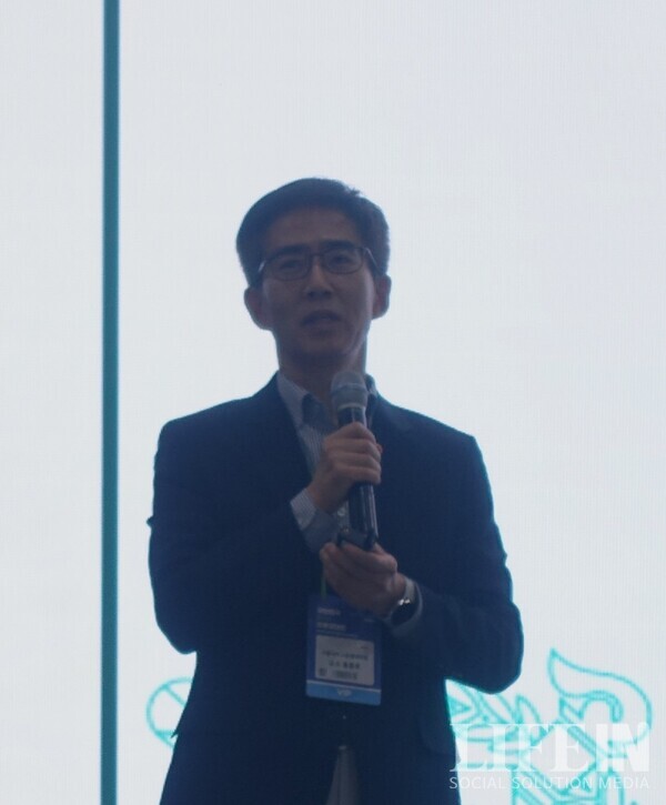 ▲ 홍종호 교수. ⓒ라이프인