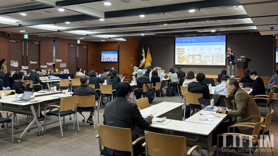 ▲ 조호현 ㈜식판천사 대표가 식판천사의 성과를 공유하고 있다. ⓒ라이프인