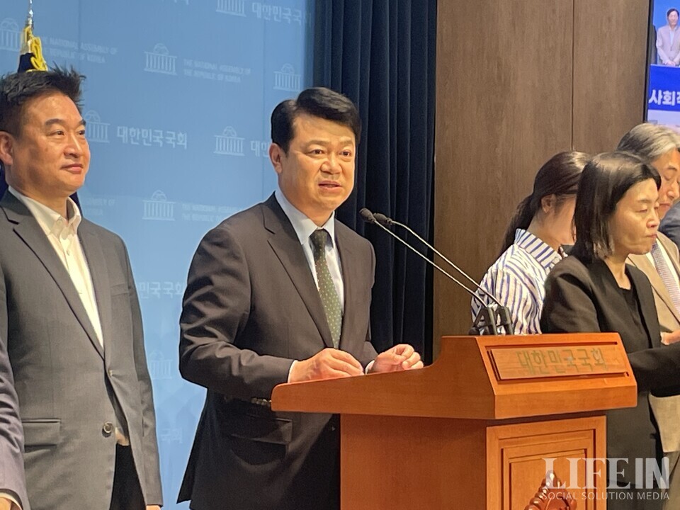 ▲ 복기왕 더불어민주당 사회적경제위원장. ⓒ라이프인