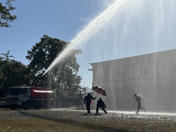 ▲ 레인메이커협동조합에서 영상을 제작 중인 장면. ⓒ희망제작소